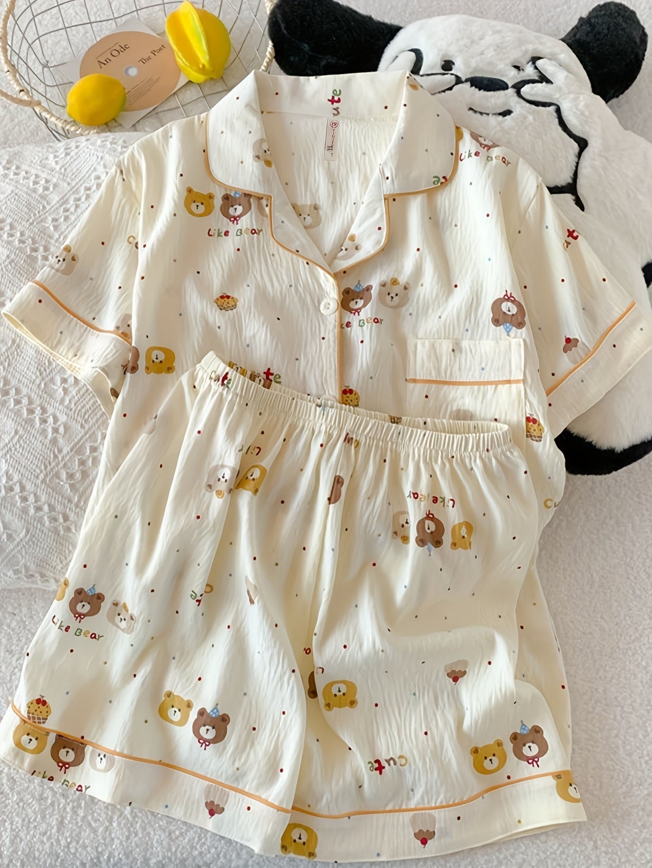 Cute Bear Print Pajama Set – Short Sleeve & Shorts 🐻✨